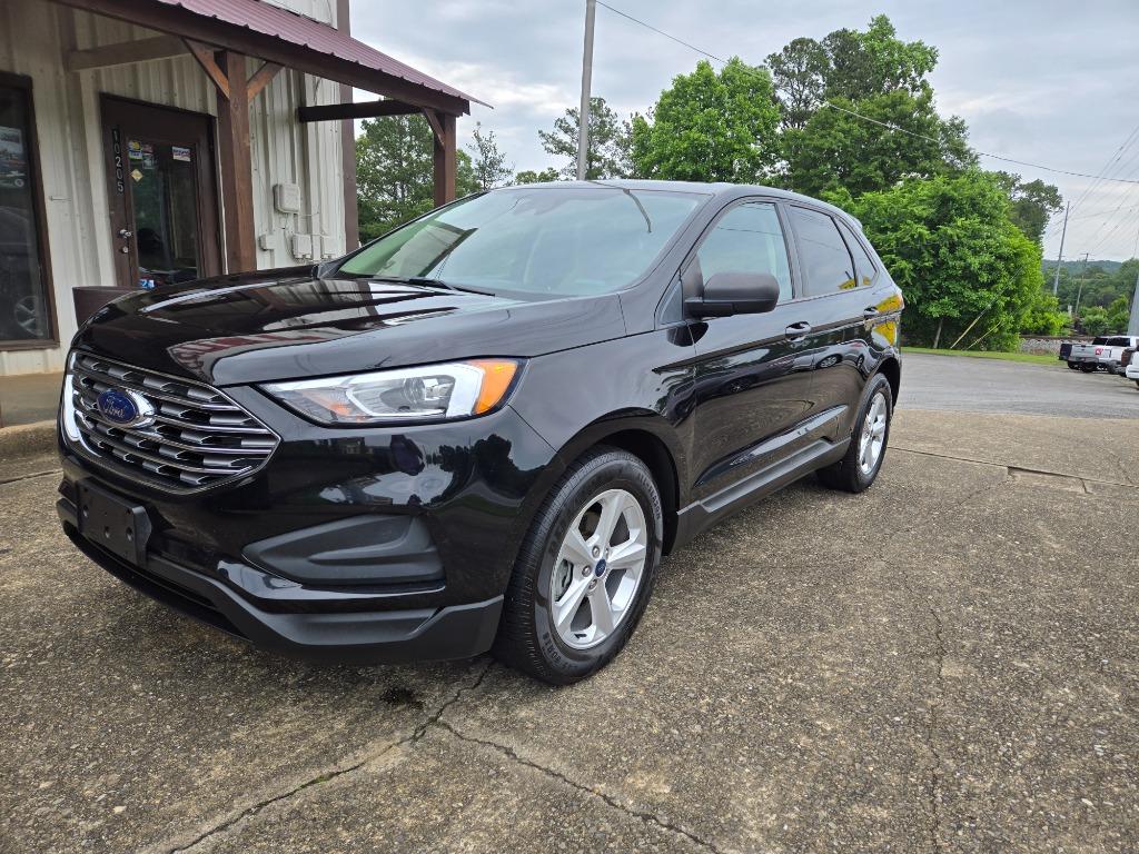 2019 Ford Edge SE's photo