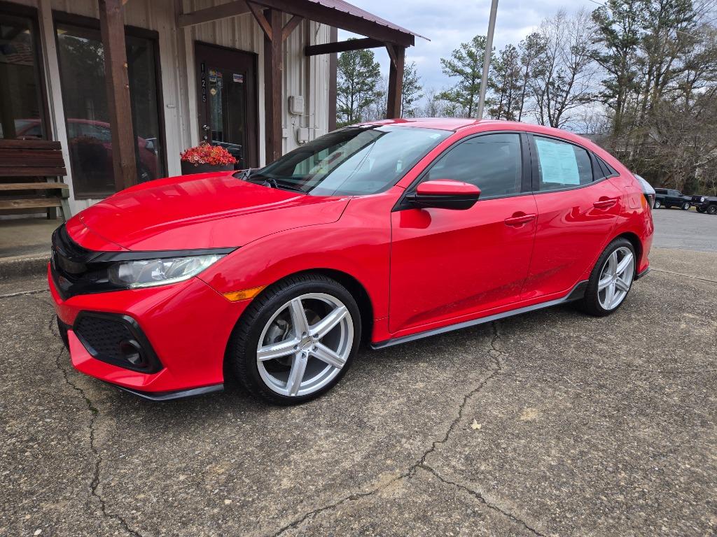 2017 Honda Civic Hatchback Sport's photo