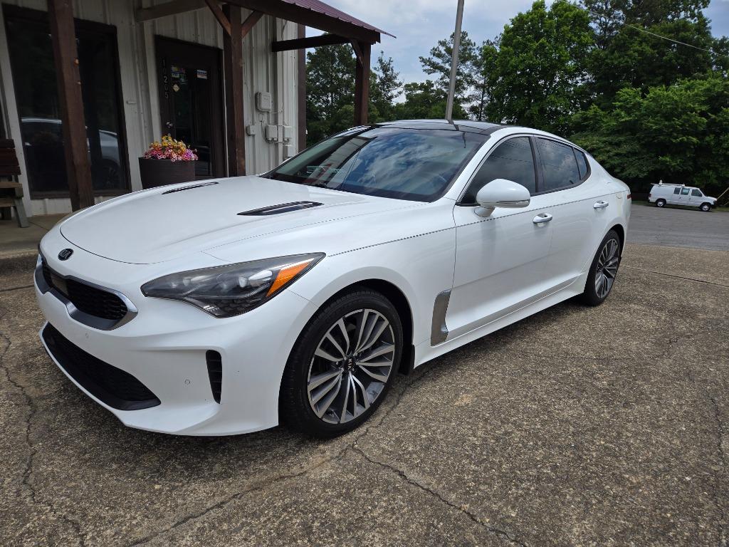 2018 Kia Stinger Premium AWD's photo