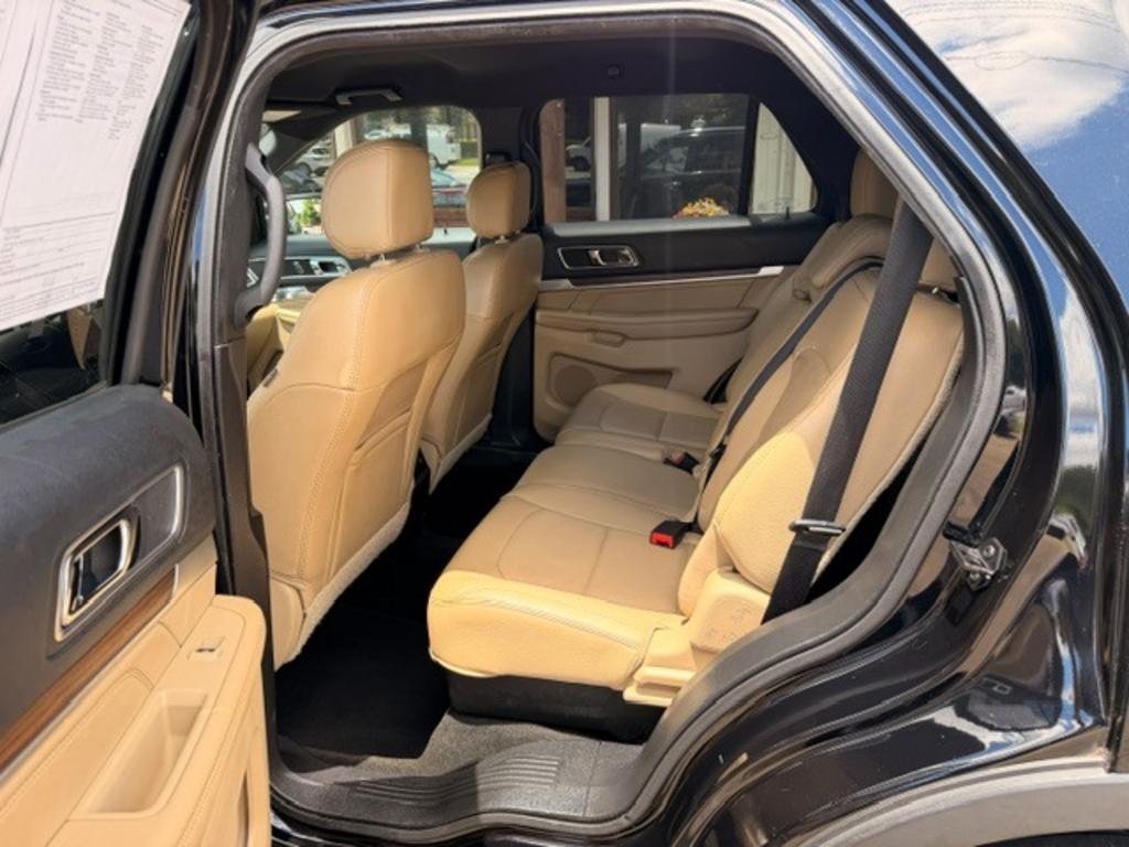 2017 Ford Explorer Limited - Photo 9