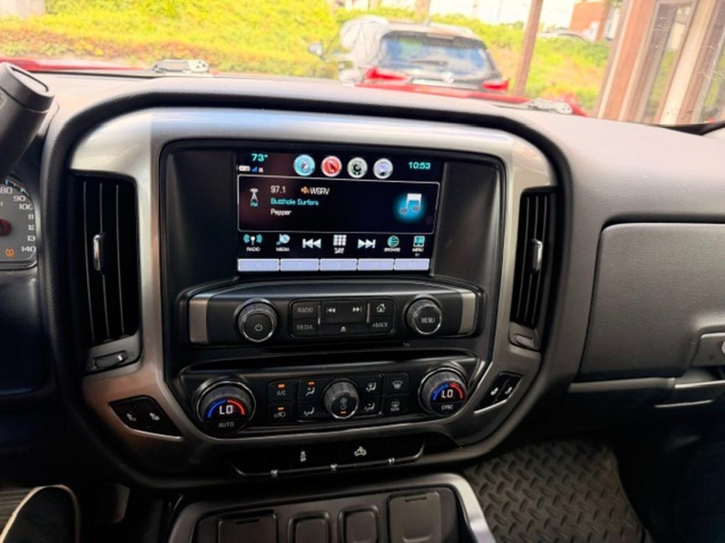 2018 Chevrolet Silverado 1500 LT - Photo 12