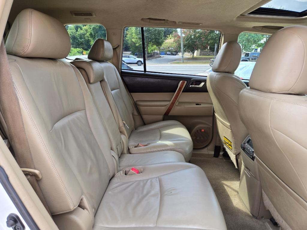 2010 Toyota Highlander Limited - Photo 13