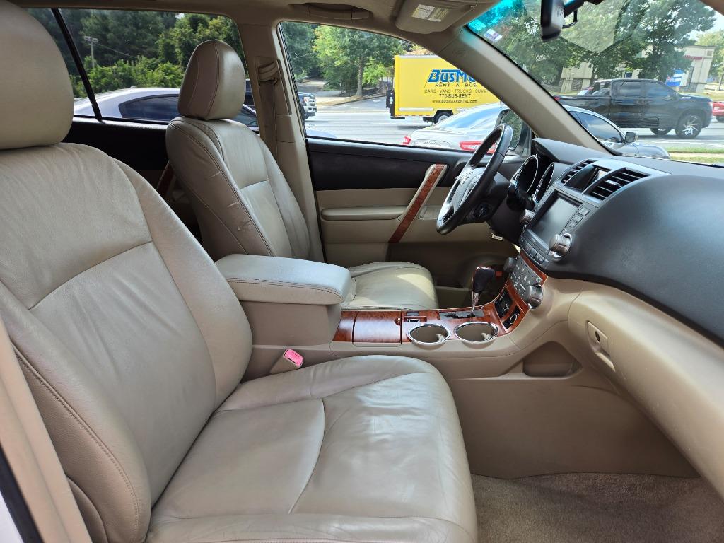 2010 Toyota Highlander Limited - Photo 12