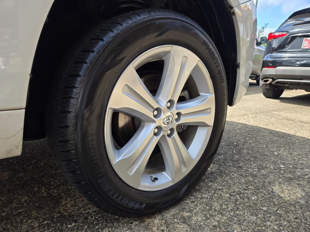2010 Toyota Highlander Limited - Photo 21